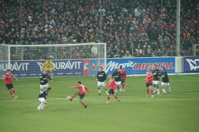 DFB-Pokal Freiburg-Mainz-800